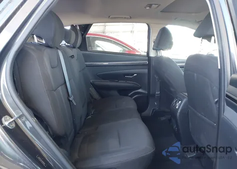 2022 Hyundai Tucson Sel z USA, uszkodzony, nr VIN 5NMJF3AE4NH001836